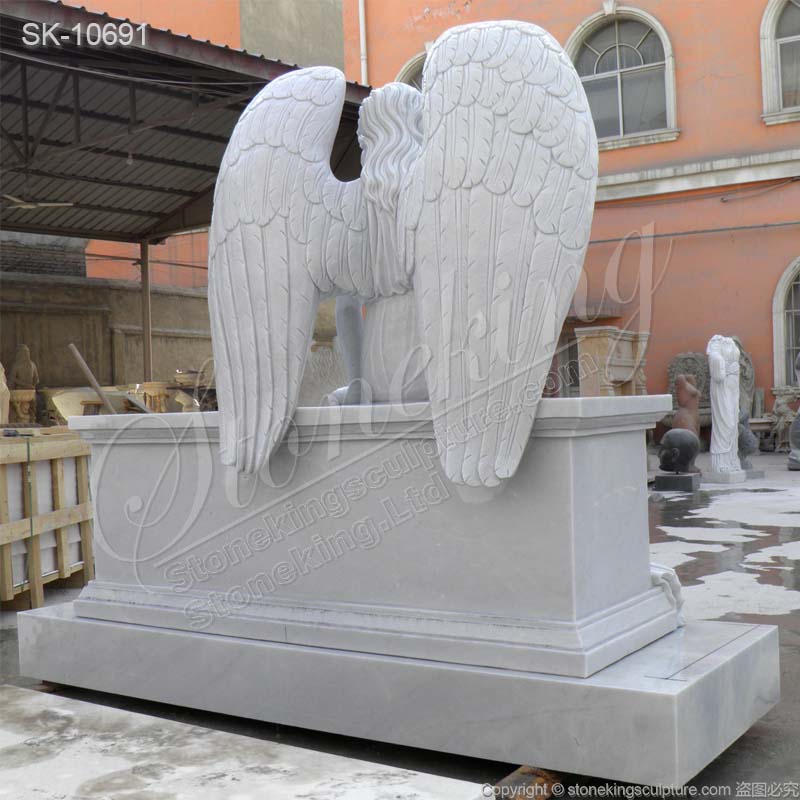 Factory Supplier Outdoor White Marble Sitting Grieving Angel Statue for Graves for sale 