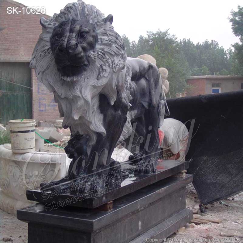 Factory Supplier Outdoor Large Black Marble Lion Statues for Home Entrance for sale